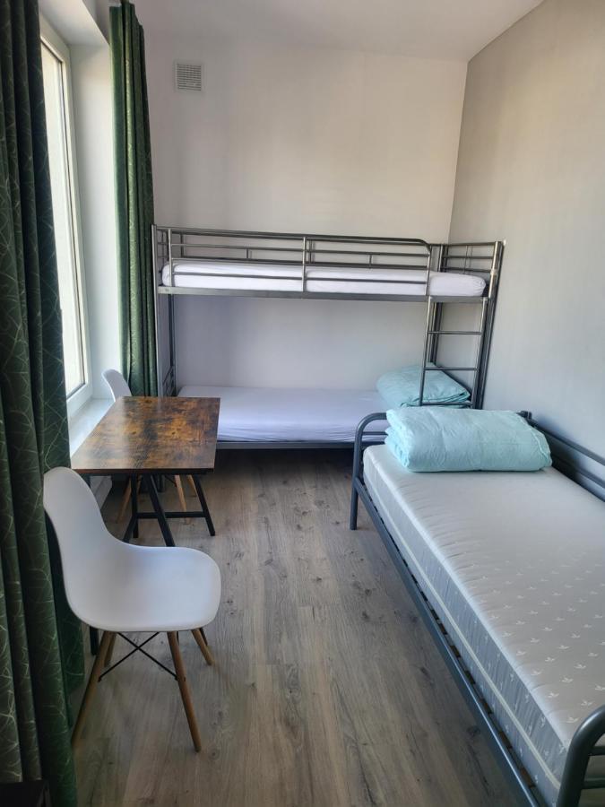Rooms4Rest Wiertnicza - Private Rooms For Tourists - Atr Consulting Sp, Z O,O, Warsaw Luaran gambar