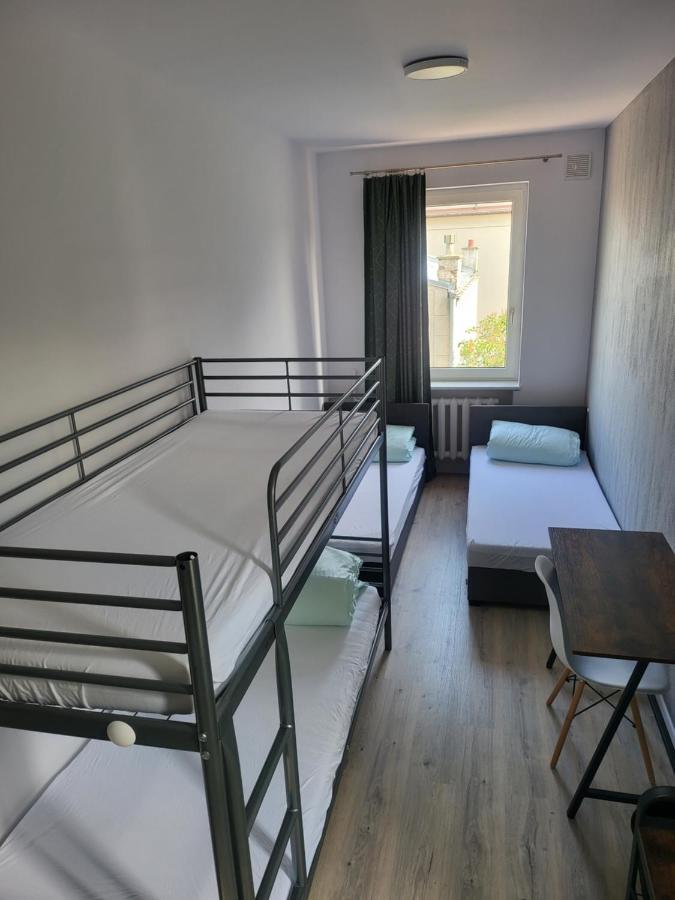 Rooms4Rest Wiertnicza - Private Rooms For Tourists - Atr Consulting Sp, Z O,O, Warsaw Luaran gambar