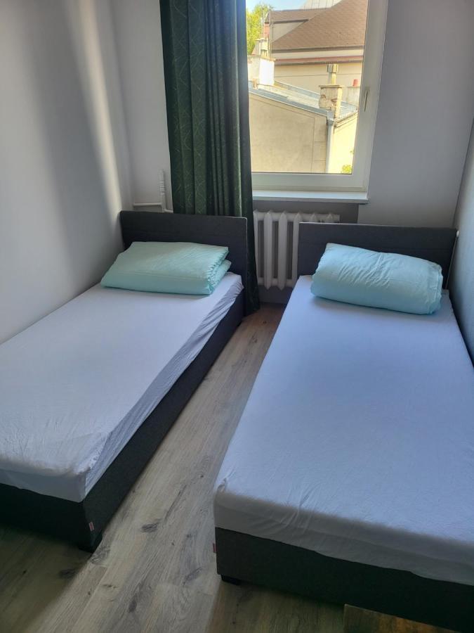 Rooms4Rest Wiertnicza - Private Rooms For Tourists - Atr Consulting Sp, Z O,O, Warsaw Luaran gambar