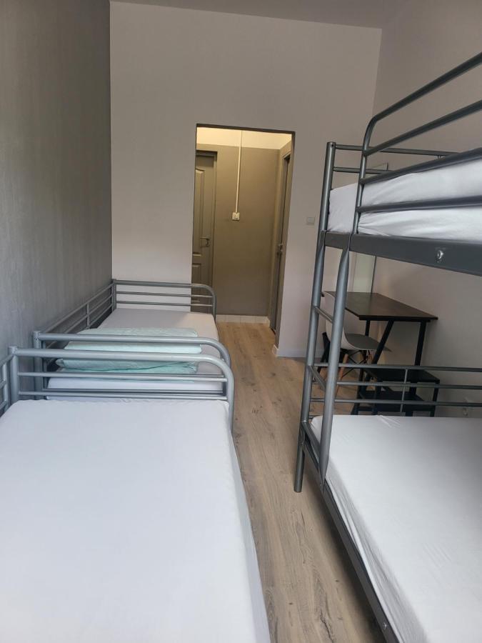 Rooms4Rest Wiertnicza - Private Rooms For Tourists - Atr Consulting Sp, Z O,O, Warsaw Luaran gambar