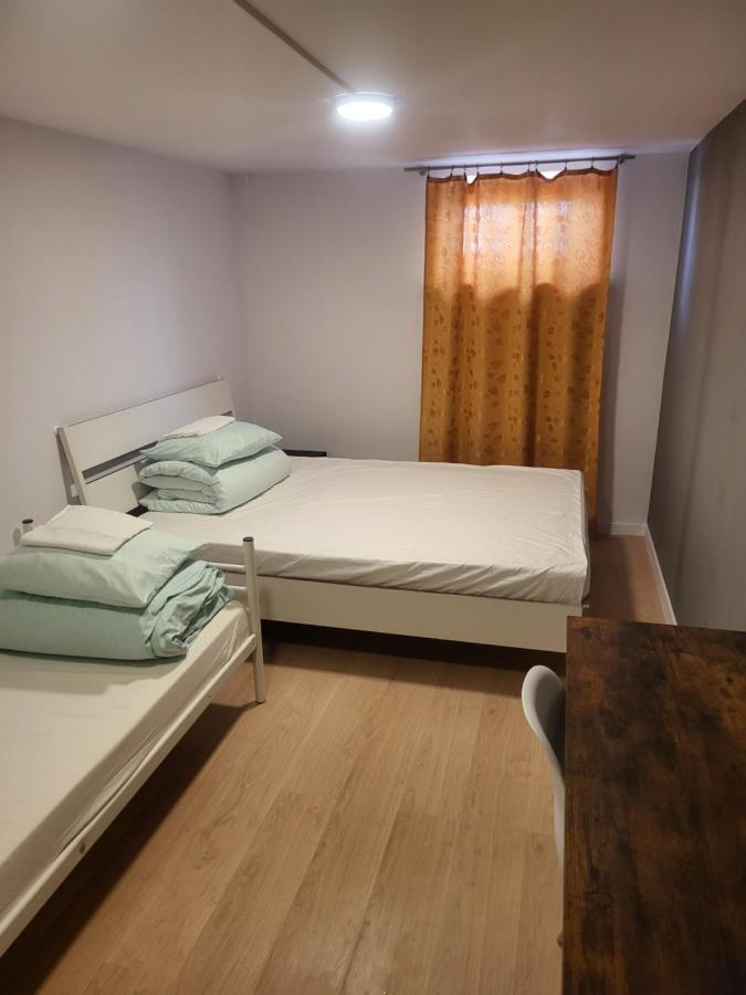 Rooms4Rest Wiertnicza - Private Rooms For Tourists - Atr Consulting Sp, Z O,O, Warsaw Luaran gambar
