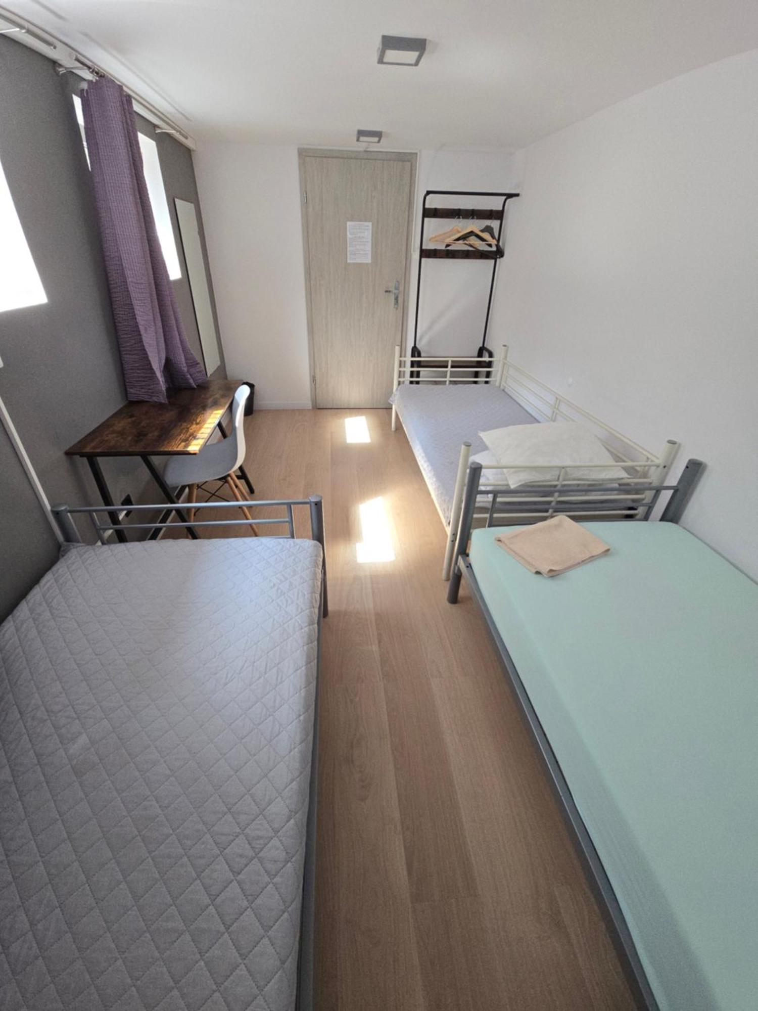 Rooms4Rest Wiertnicza - Private Rooms For Tourists - Atr Consulting Sp, Z O,O, Warsaw Luaran gambar